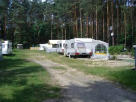 Campingplatz und Bungalowdorf